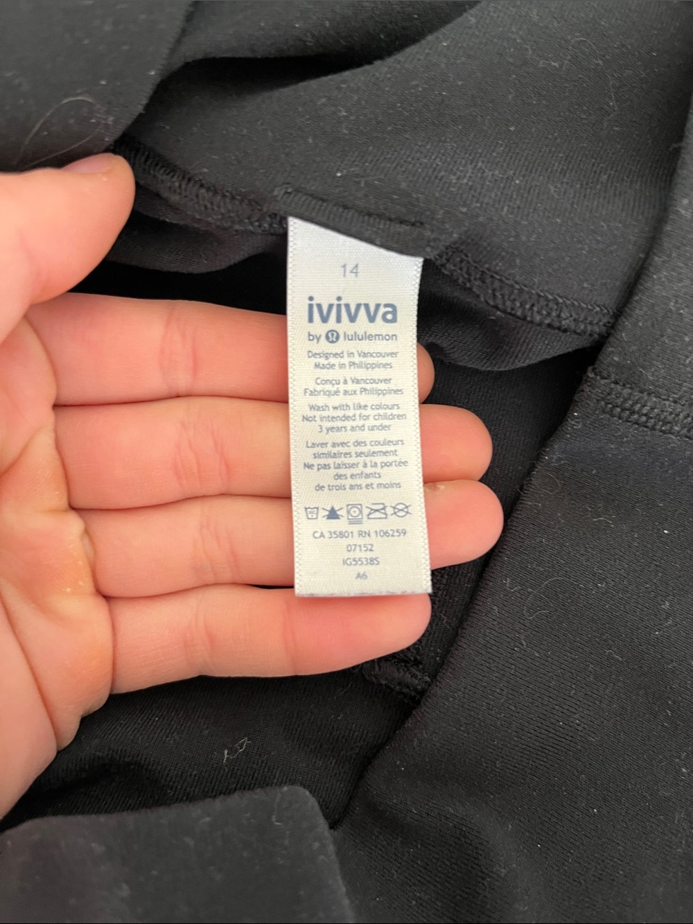 Ivivva Black Performance Leggings - Picture 2 of 2
